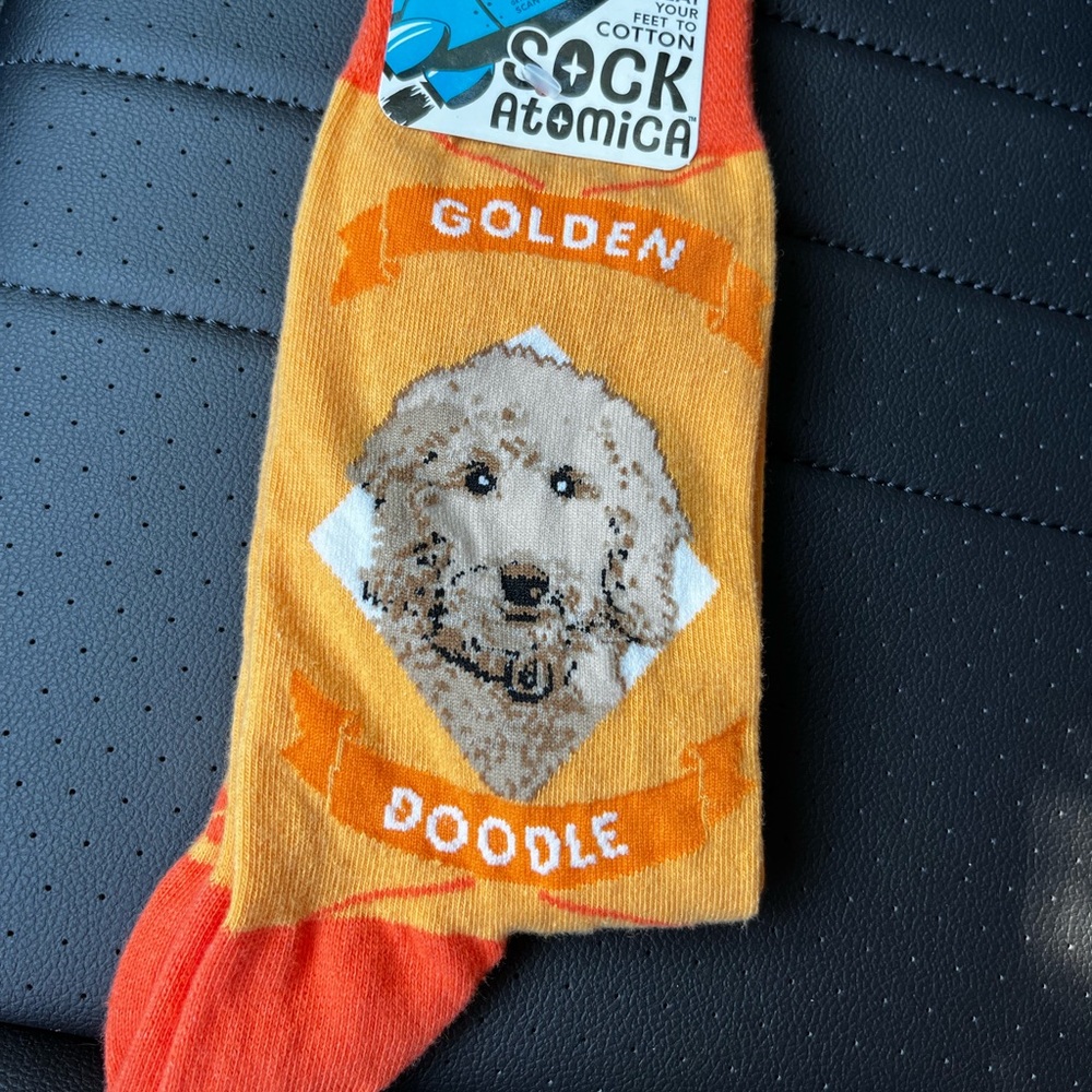 Cotton sock golden doodle design